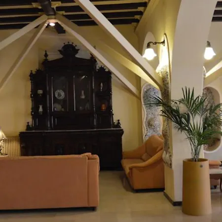 Guitart Rosa - Adults Only