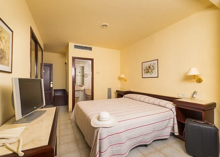 Hotel Guitart Rosa - Adults Only 3*